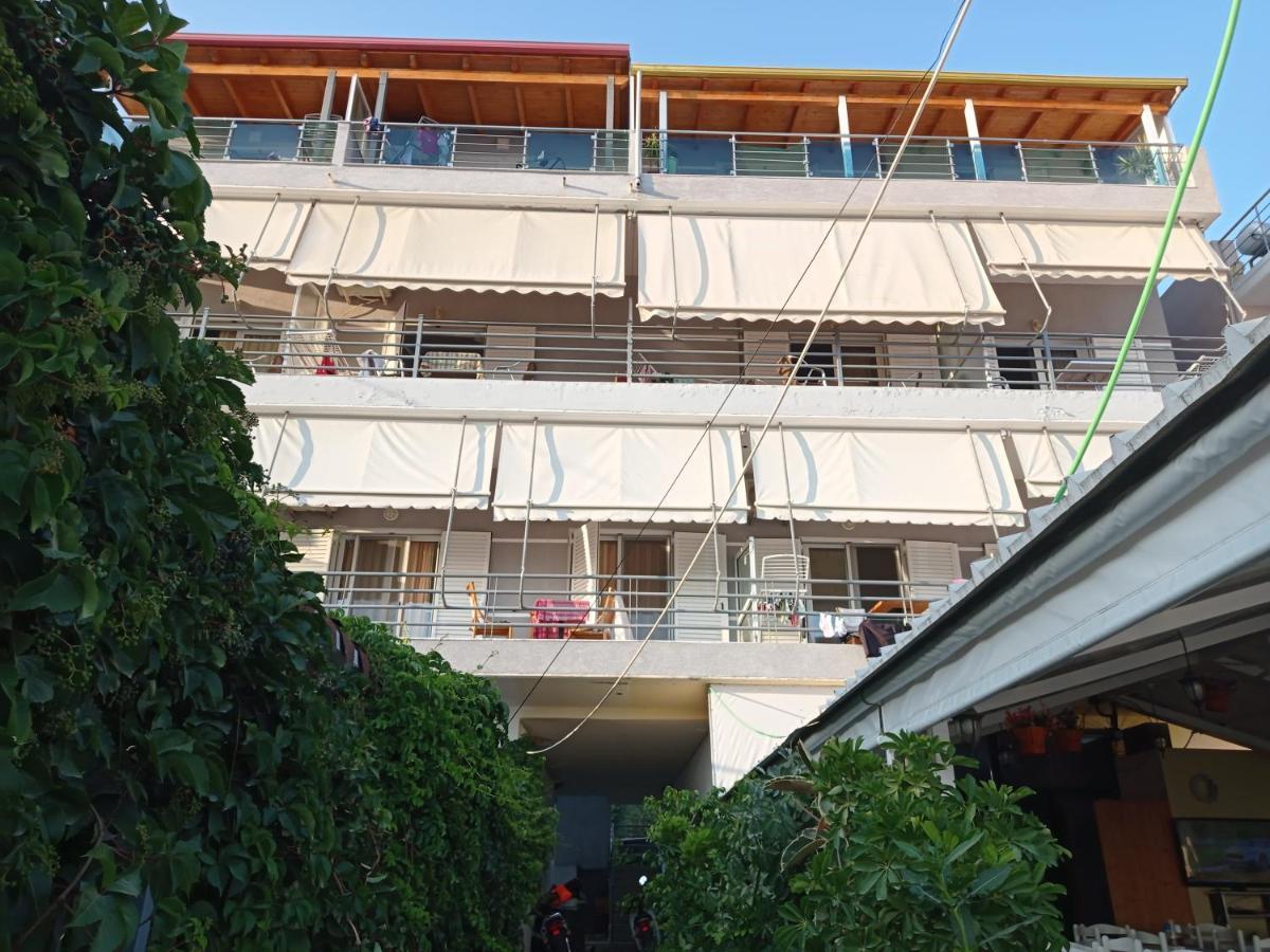 Wave N' Sea Apartments Himarë Exterior foto